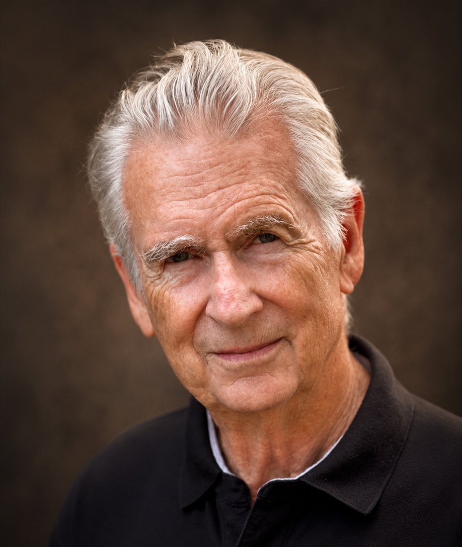 Author Kent Hinckley